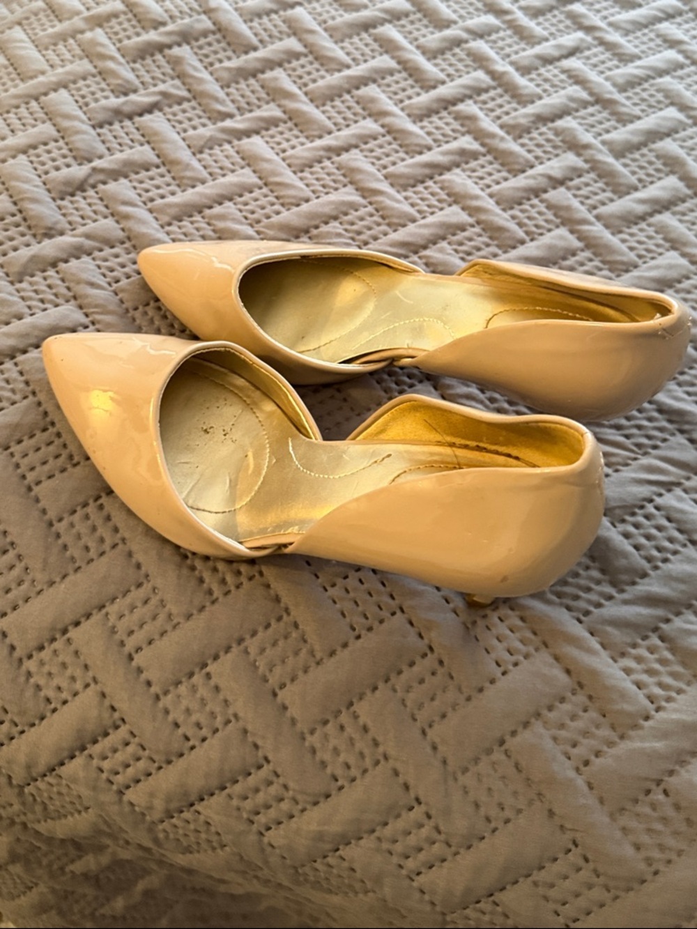 Women's Nude Pointed-Toe D'Orsay Flats